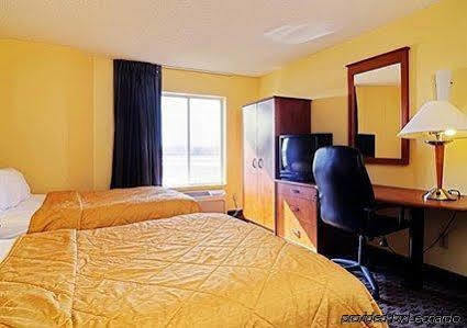 Sleep West Hotel 2*